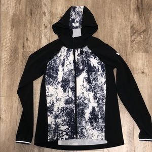 UNDER ARMOUR storm jacket